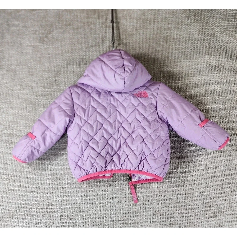 The North Face Reversible Hooded Puffer Jacket Infant 3-6mo Purple Zig-Zag Bears